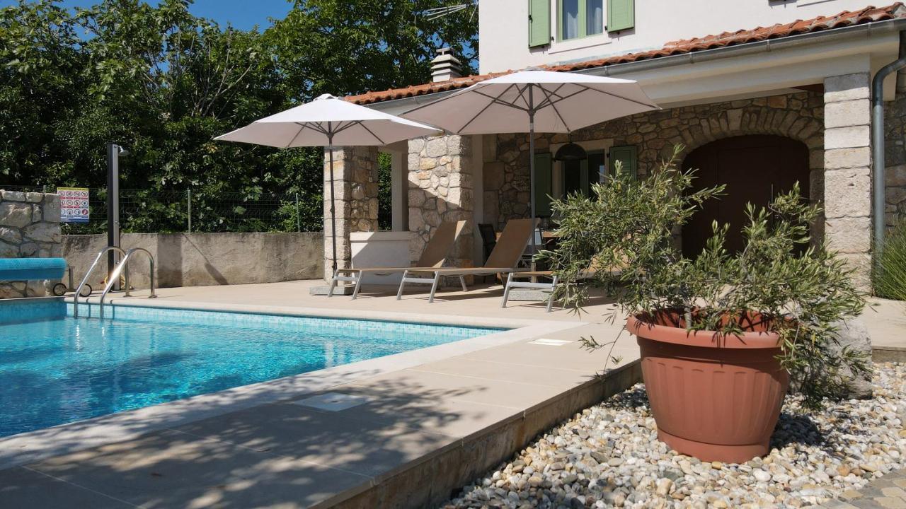 Vila Stala Malinska Ngoại thất bức ảnh